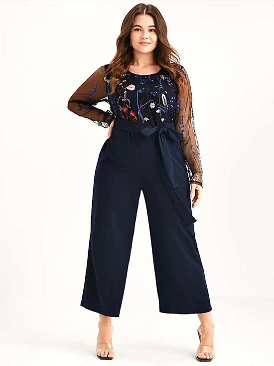 BloomChic Pants - BloomChic Women’s Navy Floral Embroidery Sheer Long Sleeve Romper Size 18-20 NWT